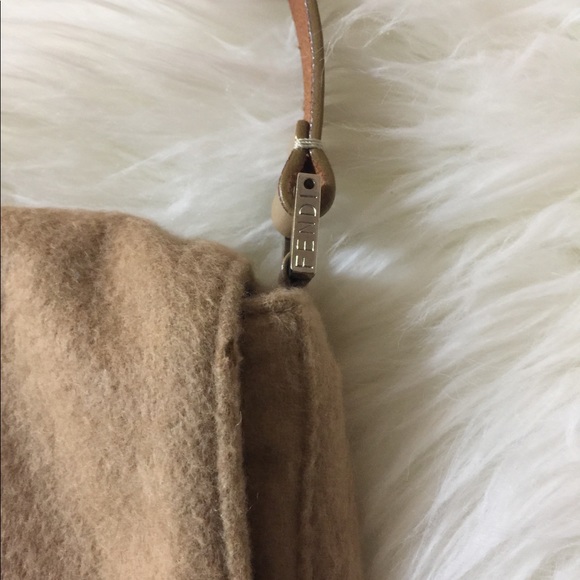 FENDI AUTHENTIC BEIGE BAG. ***SOLD*** - Picture 6 of 6